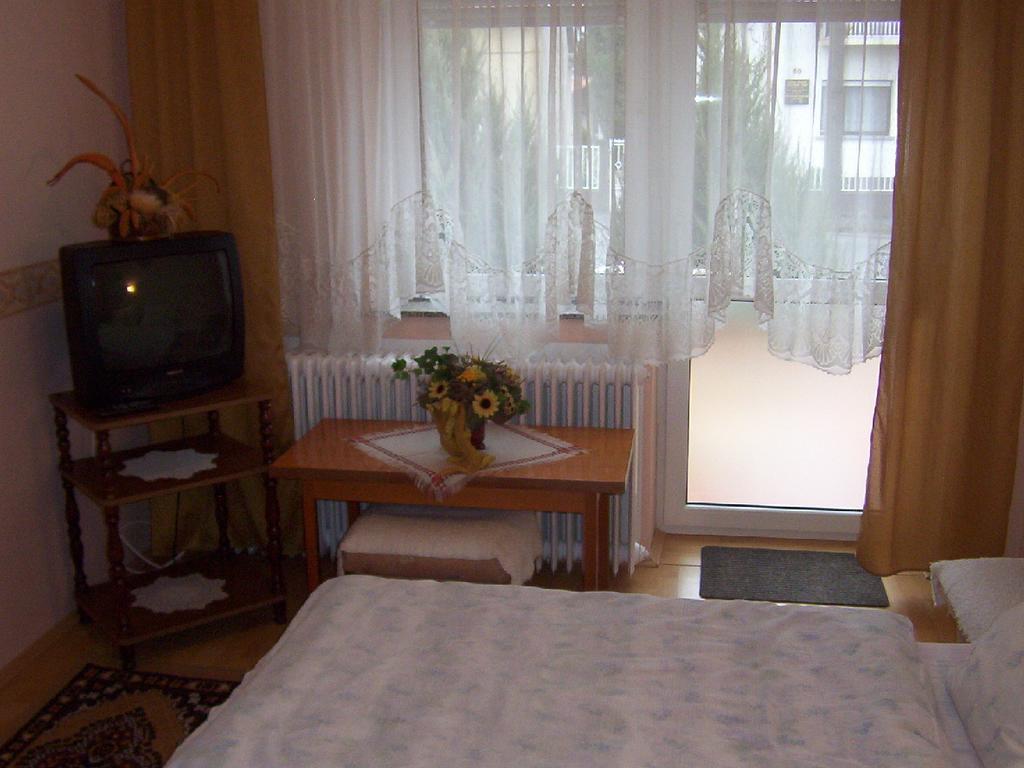 Marika Haus Ξενοδοχείο Bük Δωμάτιο φωτογραφία